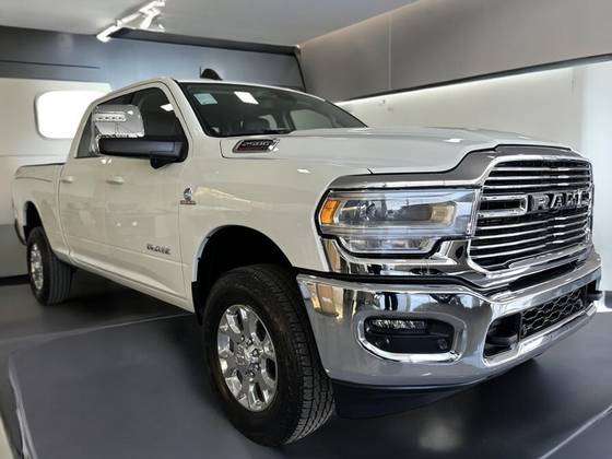 RAM 2500 6.7 I6 TURBO DIESEL LARAMIE CD 4X4 AUTOMÁTICO